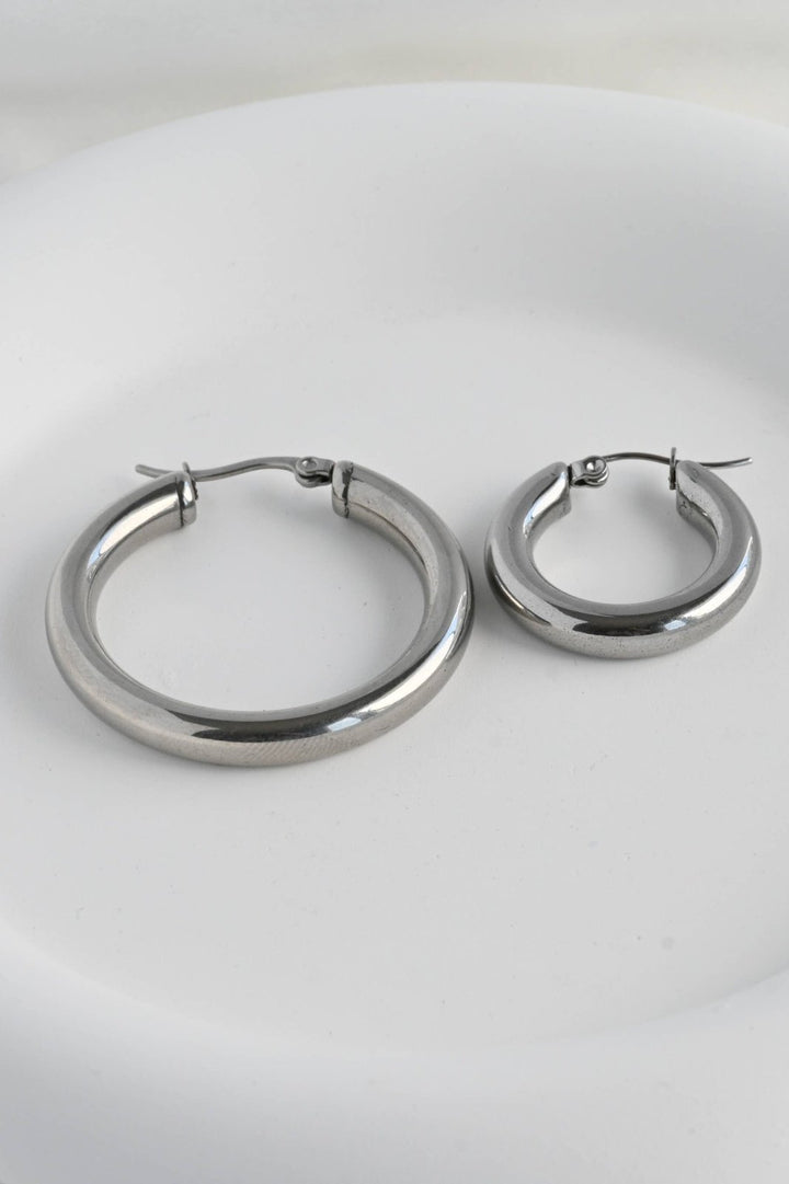 Silver Tunnel Hoops - 30 mm - The Daisy Chain