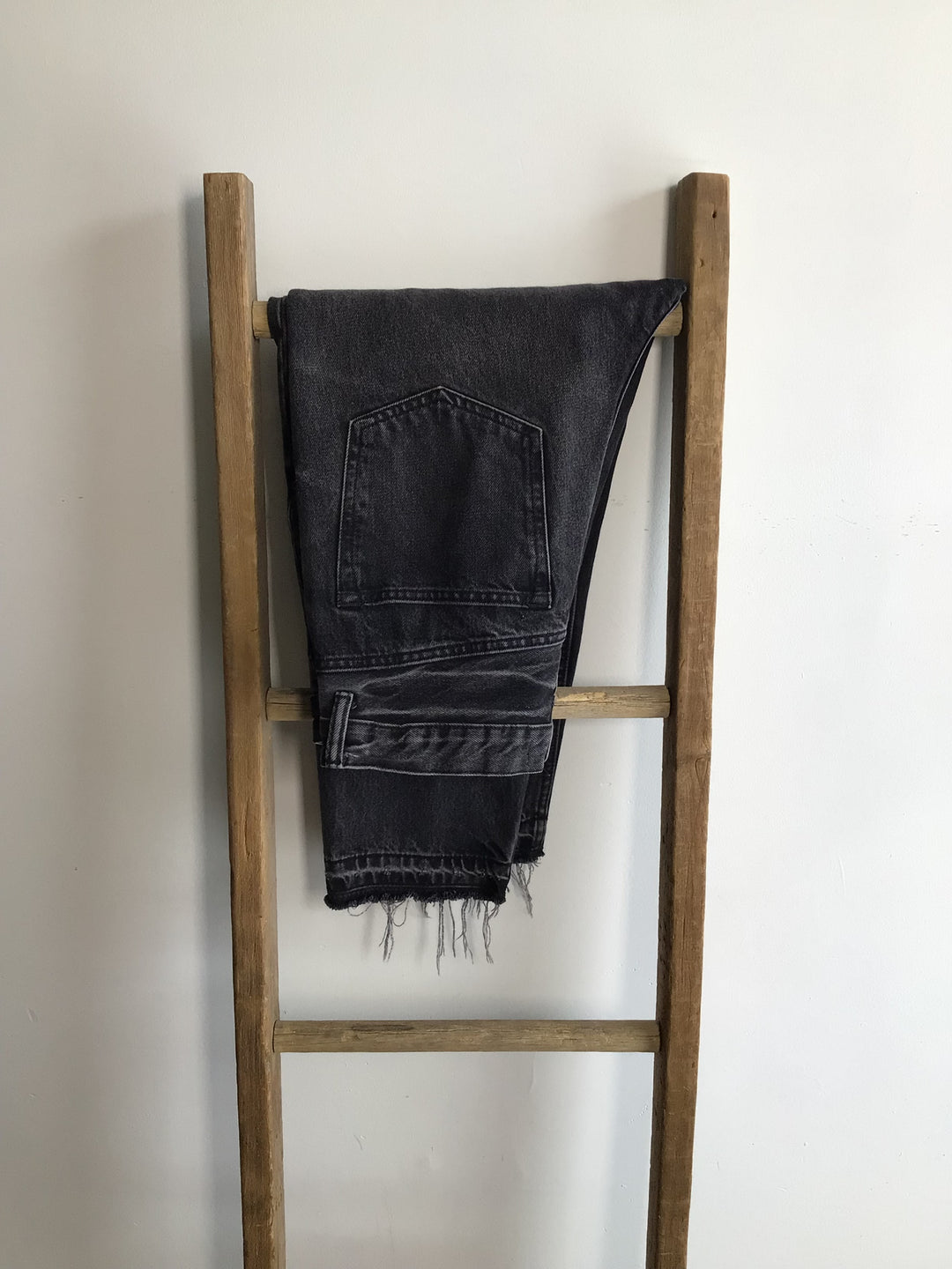 Zara Black Frayed Hem Jeans - Size 30