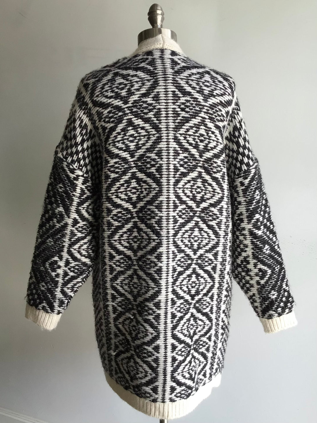 Black &amp; White Oversized Knit MNG Cardigan - Size S