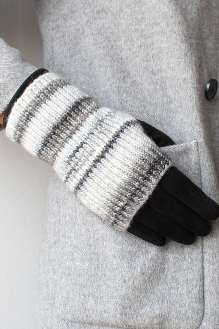 2 - in - 1 Gloves - Black Stripe - The Daisy Chain