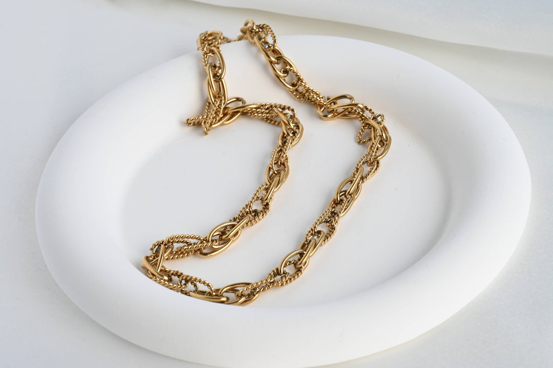 Twist Chain Necklace