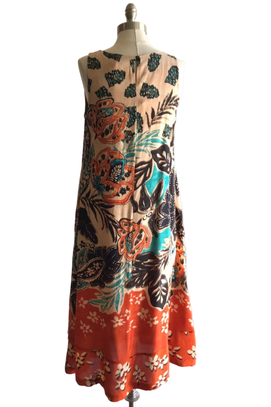 Saventa Sleeveless Dress
