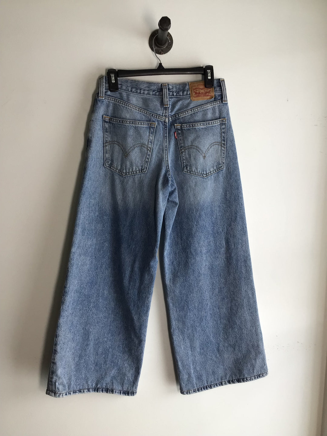 Levi’s ‘94 Baggy Wide Leg Jeans - Size 26