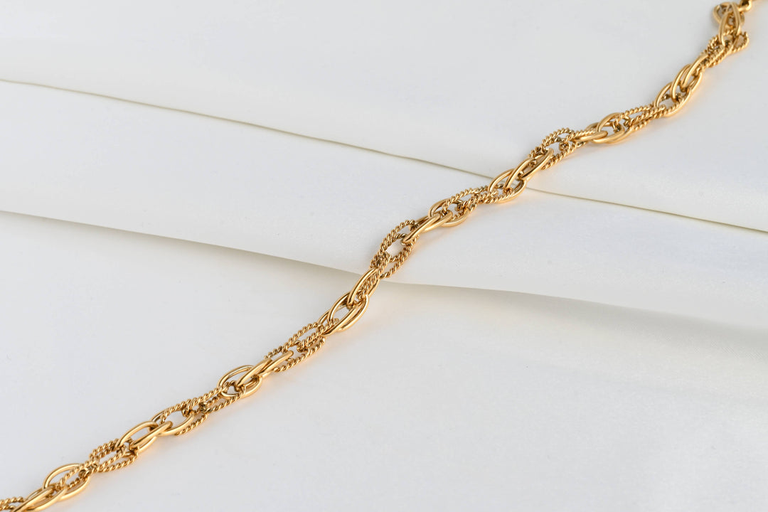 Twist Chain Necklace