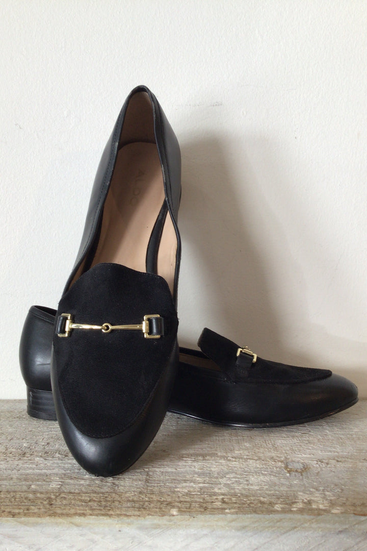 Velvet &amp; Leather Loafer - Size 7