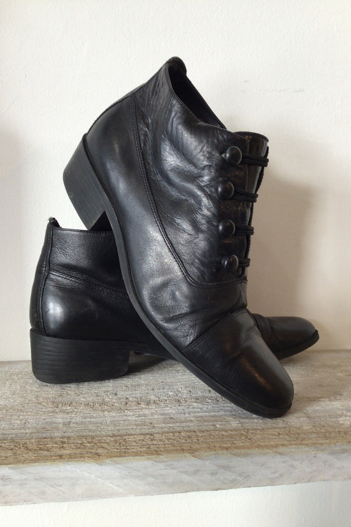 Leather Button Boot - Size 8