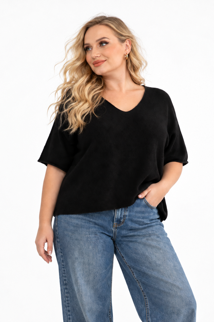 Wide Cut V-Neck: Black