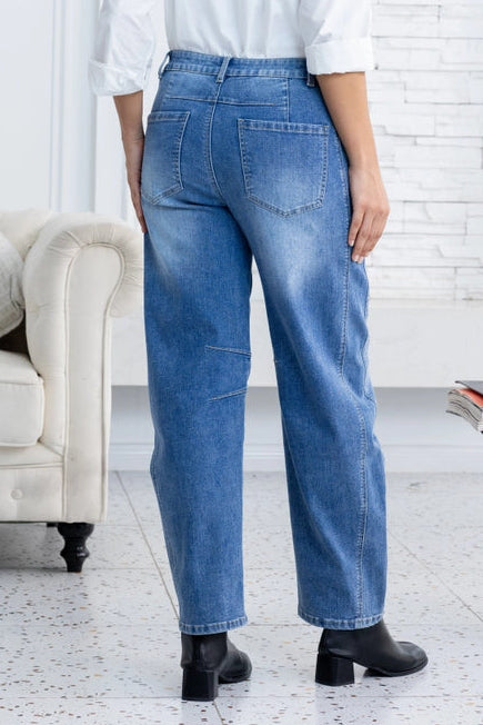 Bamboo Barrel Jeans - Mid Wash
