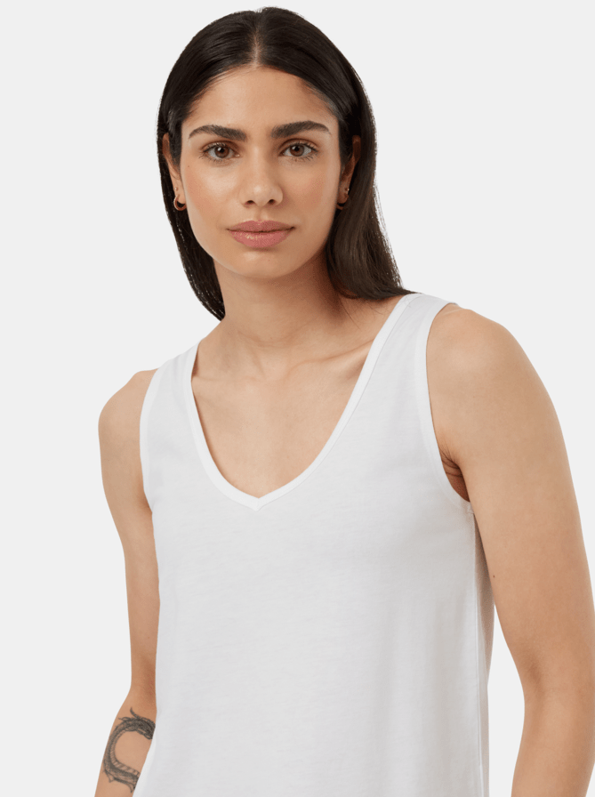 Double V Tank - White - The Daisy Chain