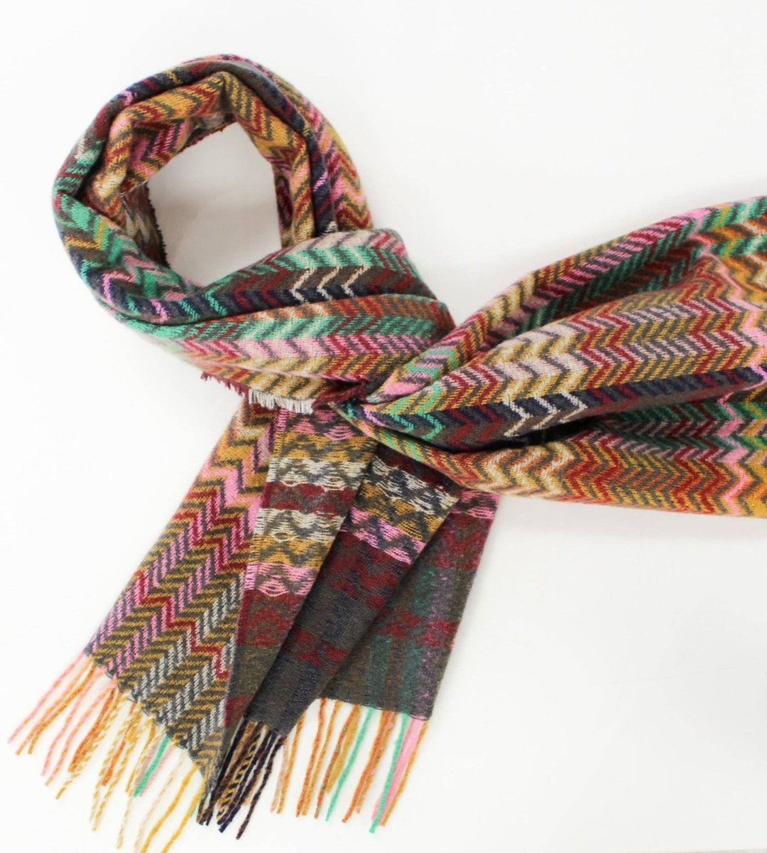 Ella Winter Scarf - The Daisy Chain
