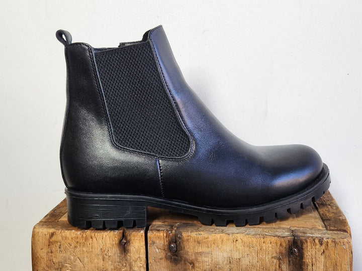 Dover Boot - Black