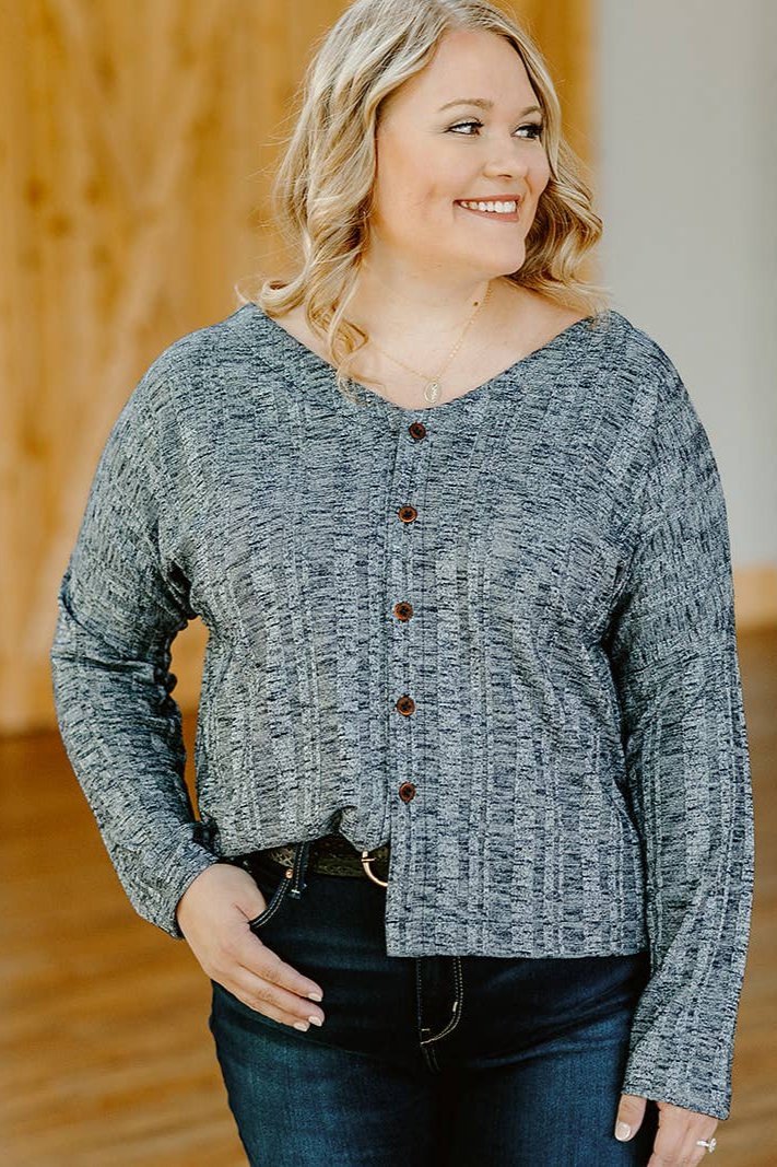 Meredith Reverse Sweater - The Daisy Chain