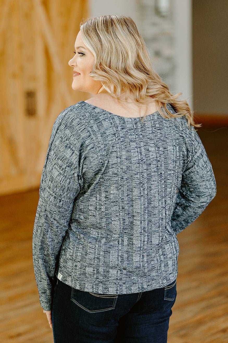 Meredith Reverse Sweater - The Daisy Chain