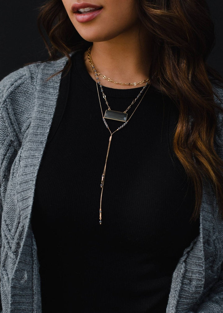 Smokey: Lariat Necklace - The Daisy Chain
