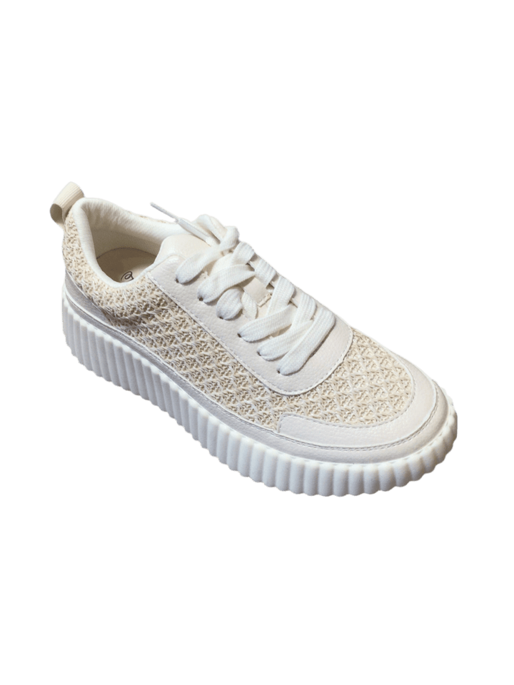 Walk Along - White & Cream - The Daisy Chain