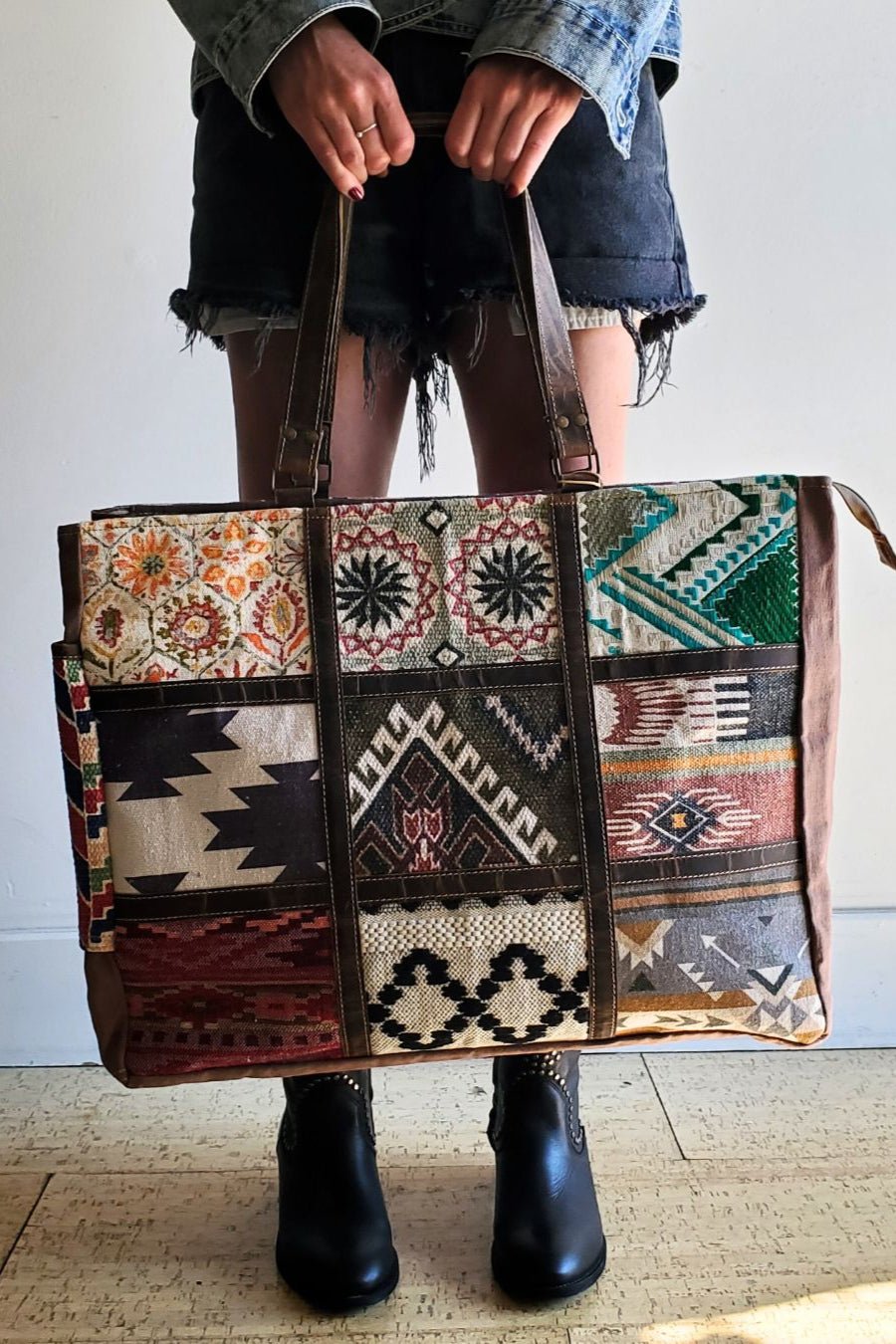 Weekender Bag - Alaska - The Daisy Chain
